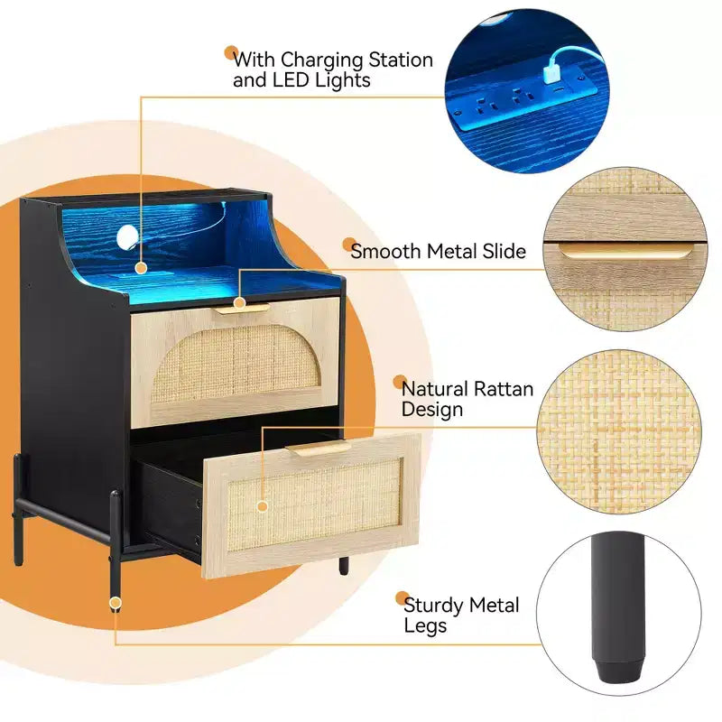 Comodino in Legno e Rattan, Stazione di Ricarica e Luci LED, Porte/Prese USB, 3 Cassetti in Rattan, Nero per Camera da Letto